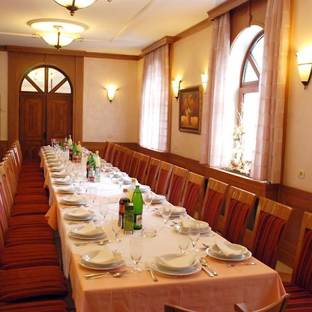Hotel Sucevic Garni Belgrado Ristorante foto