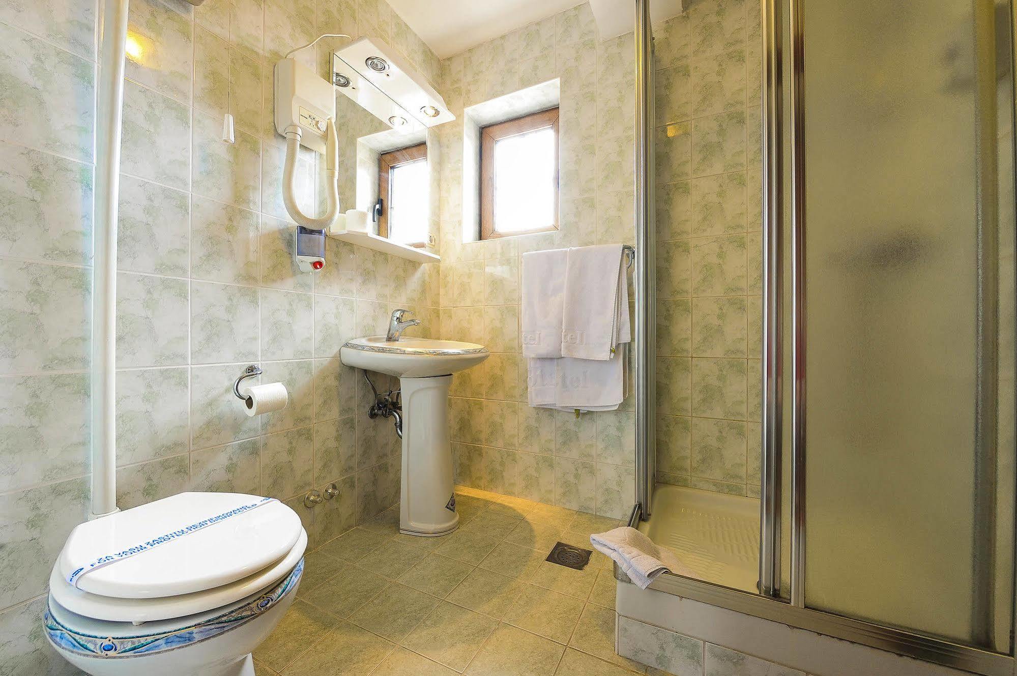 Hotel Sucevic Garni Belgrado Esterno foto