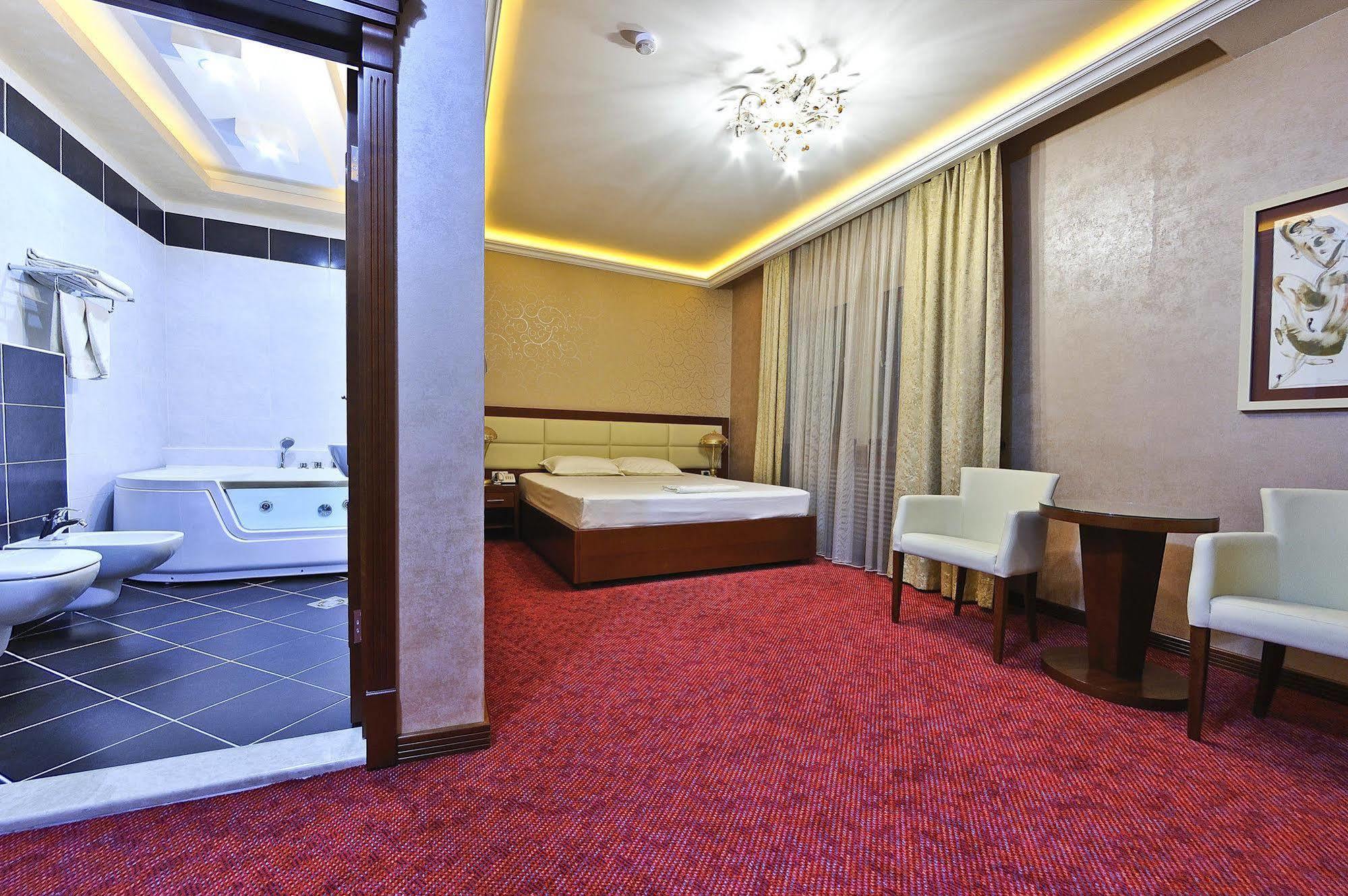 Hotel Sucevic Garni Belgrado Esterno foto
