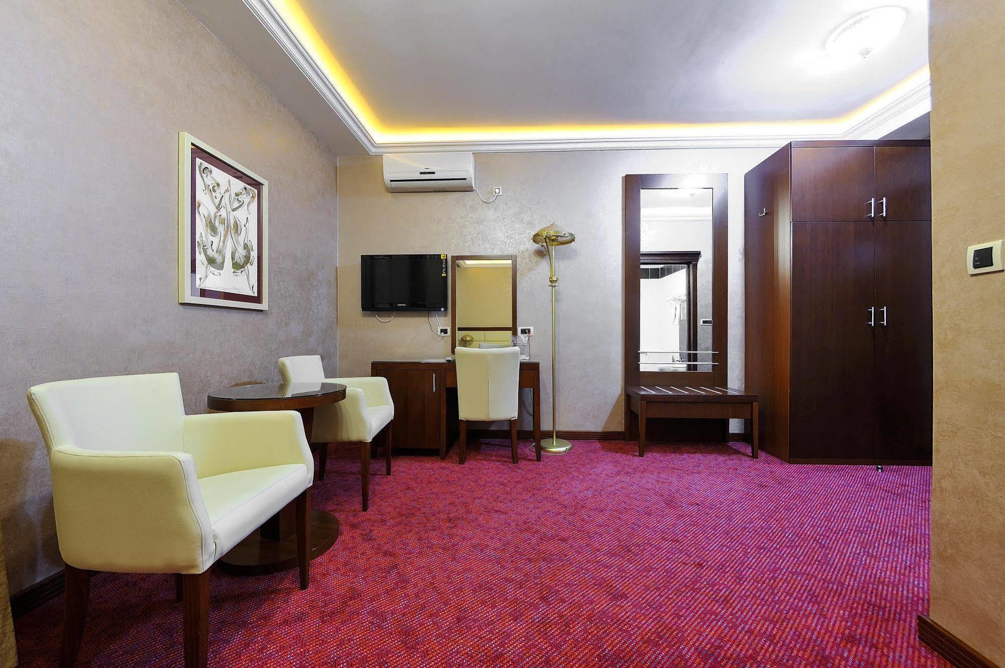 Hotel Sucevic Garni Belgrado Esterno foto