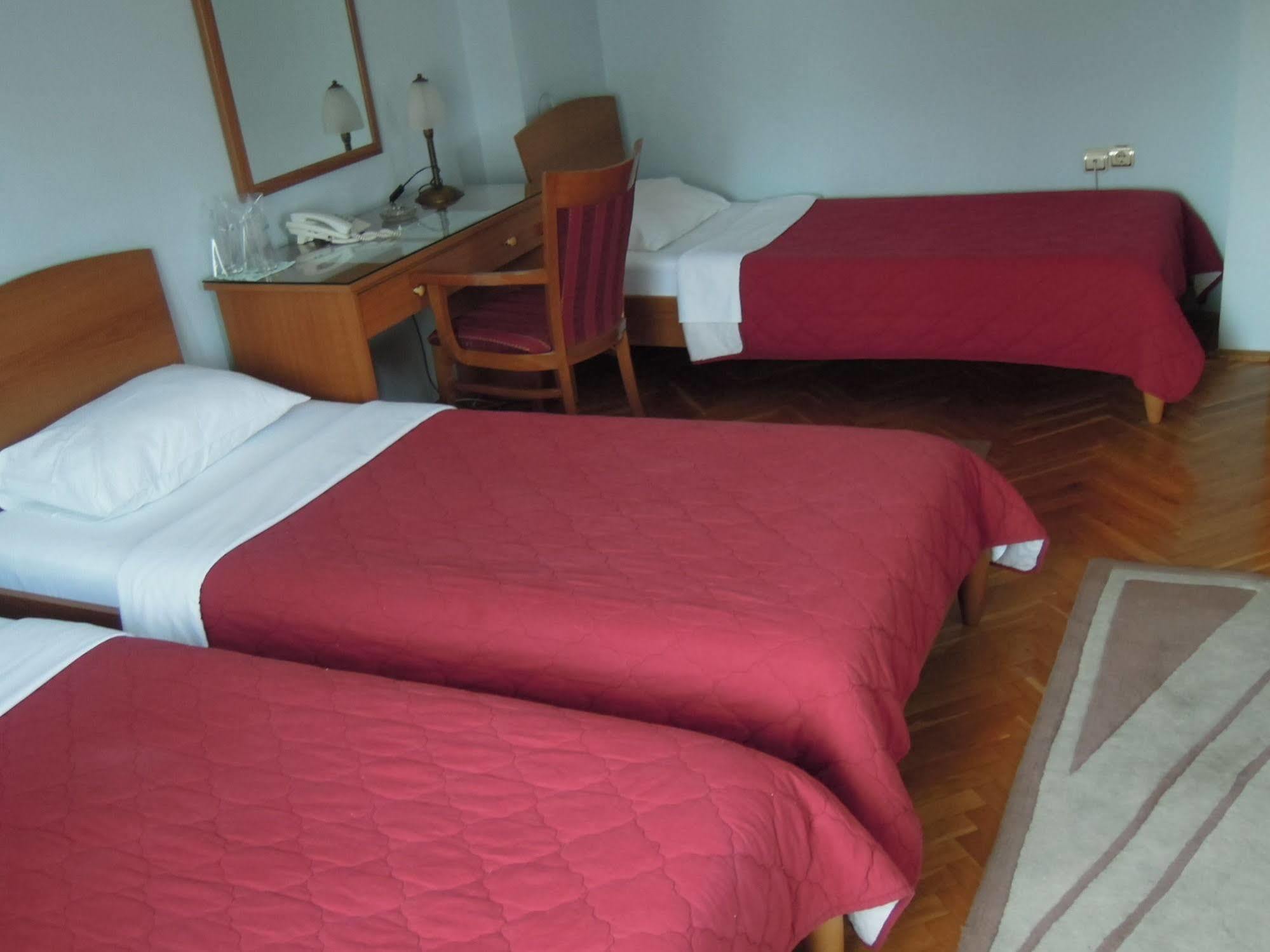 Hotel Sucevic Garni Belgrado Esterno foto