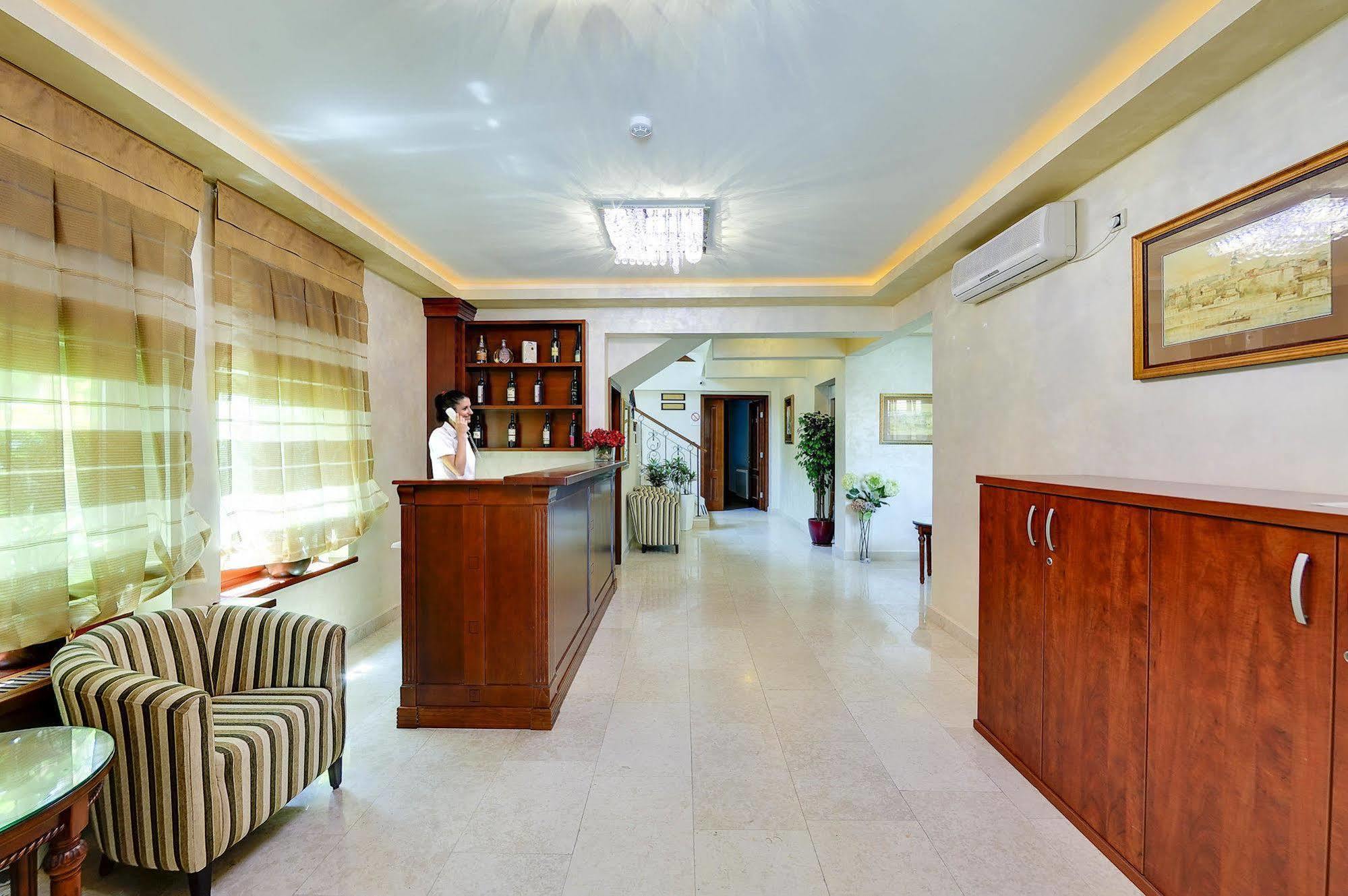 Hotel Sucevic Garni Belgrado Esterno foto