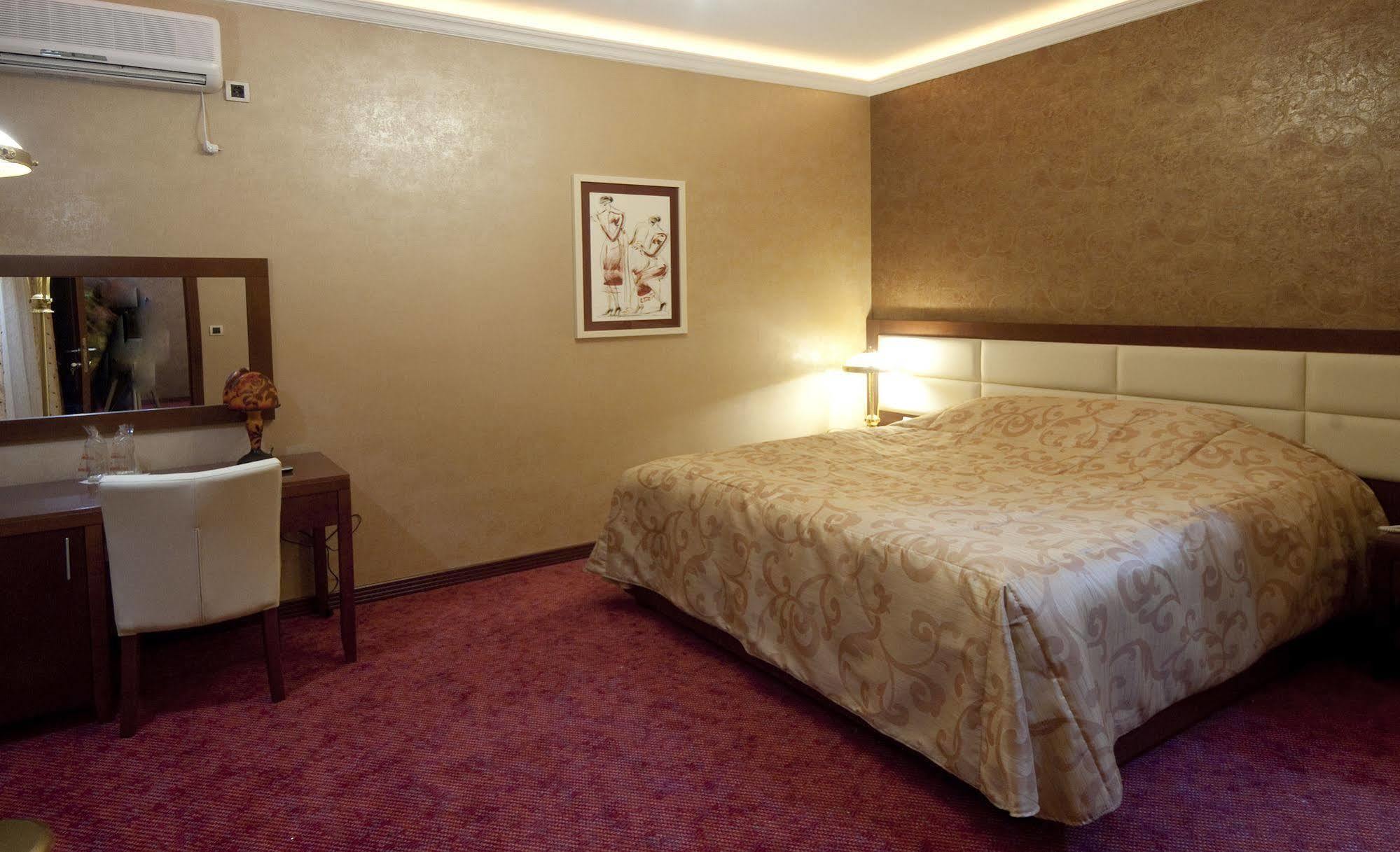 Hotel Sucevic Garni Belgrado Esterno foto